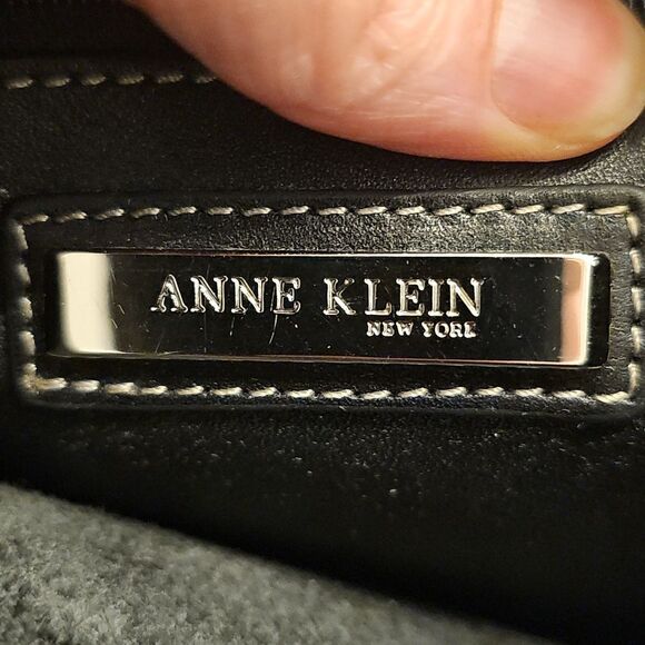 ANNE‎ KLEIN Vtg Flap Closure Leather Messenger Bag Classic Academia Lion *RARE* - Picture 6 of 9